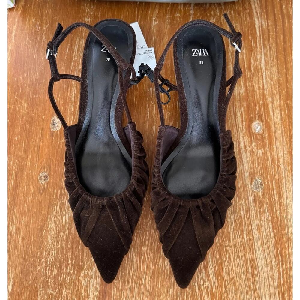 Zara NWT Brown Velvet Ruched Pointed Toe Slingback Kitten Heels 7.5 - Picture 9 of 16